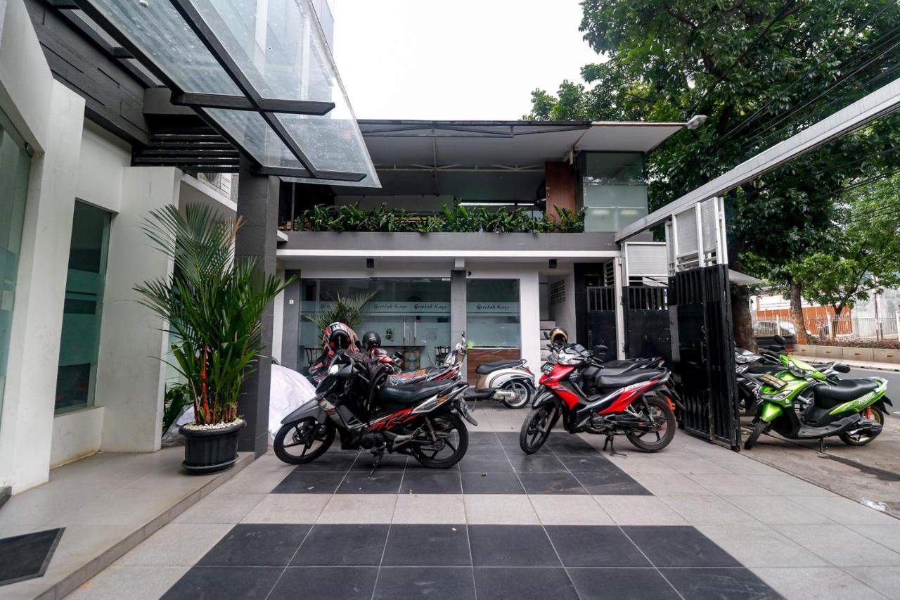 Reddoorz Near Kebon Jeruk Τζακάρτα Εξωτερικό φωτογραφία