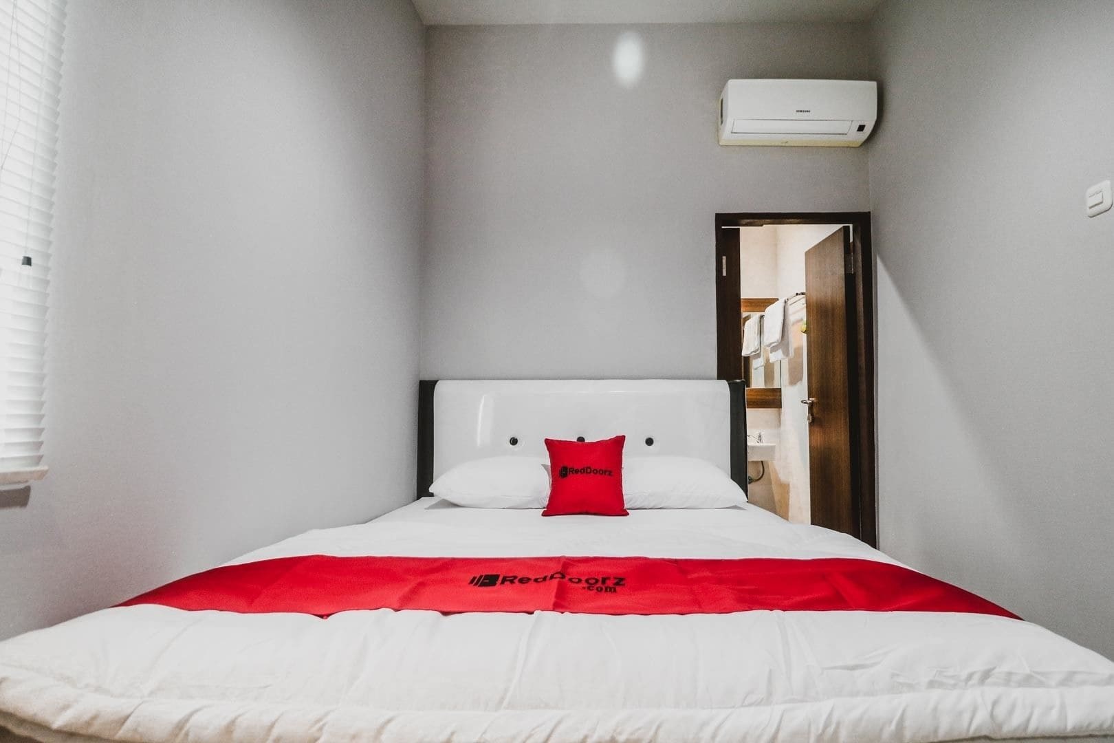 Reddoorz Near Kebon Jeruk Τζακάρτα Εξωτερικό φωτογραφία